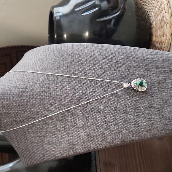 Gorgeous NWOT Native American Navajo Sonoran Mountain Turquoise Necklace 💙💚 - Picture 12 of 12